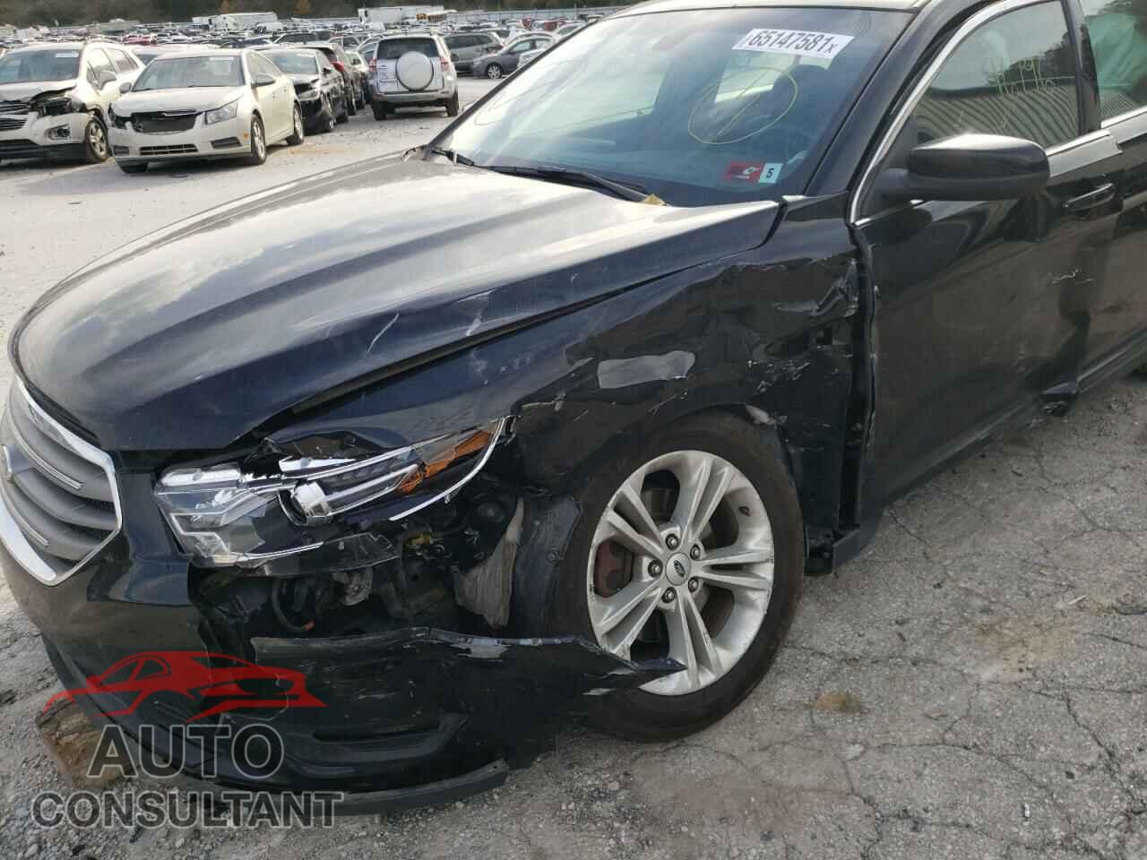 FORD TAURUS 2018 - 1FAHP2E80JG103362