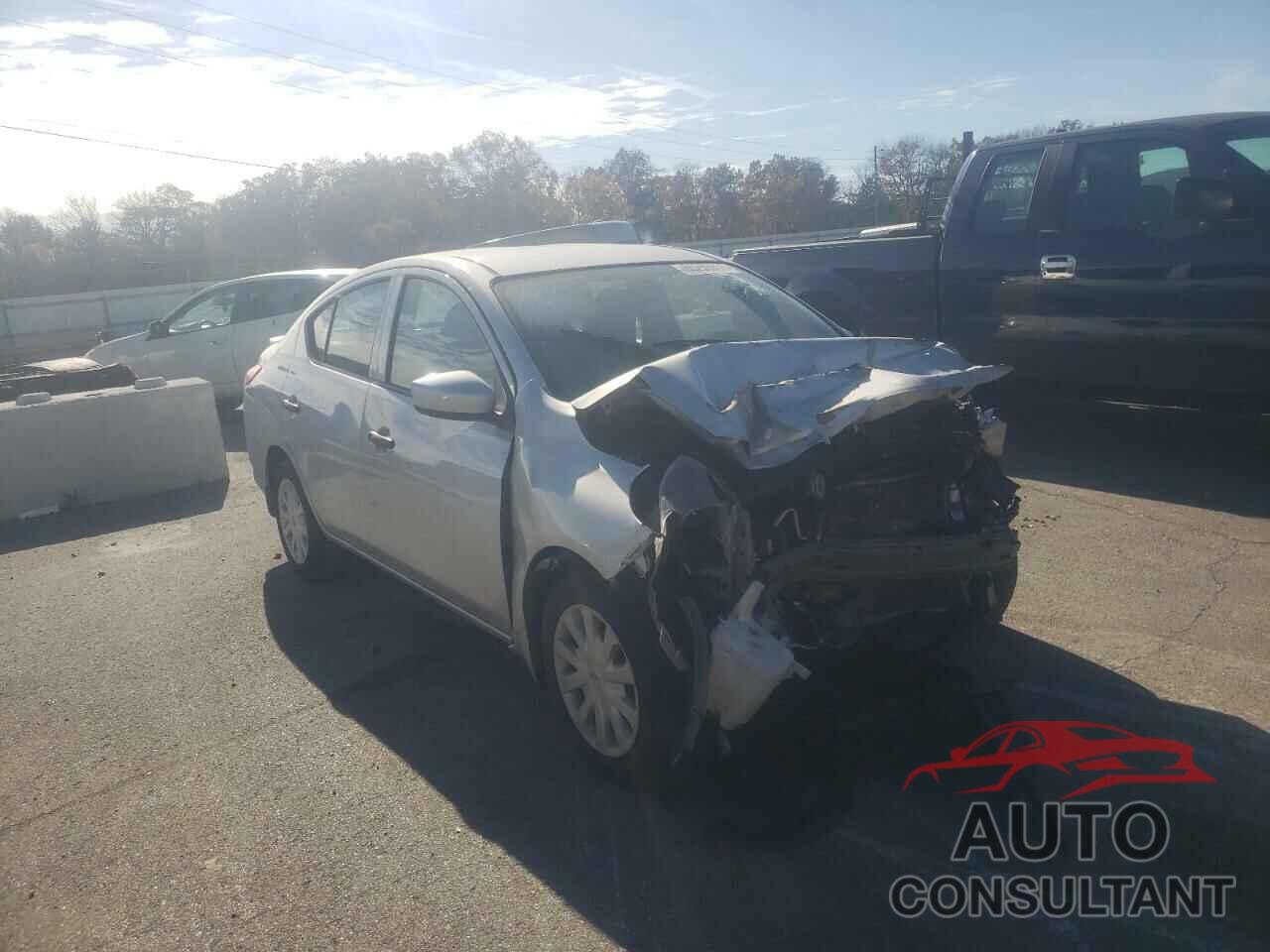 NISSAN VERSA 2017 - 3N1CN7AP0HL827775