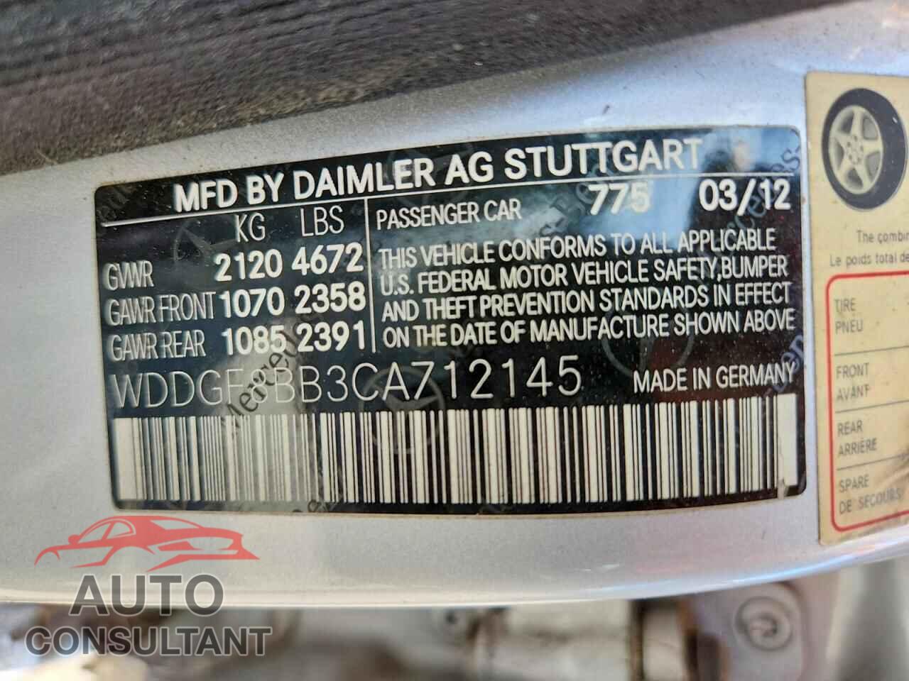MERCEDES-BENZ C-CLASS 2012 - WDDGF8BB3CA712145
