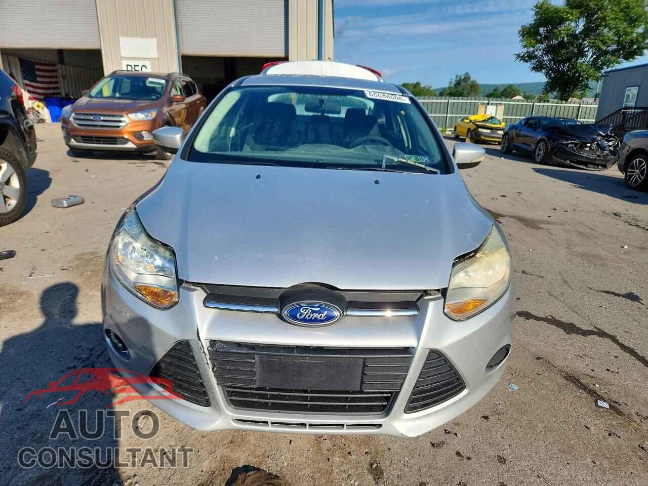 FORD FOCUS 2014 - 1FADP3F28EL386590
