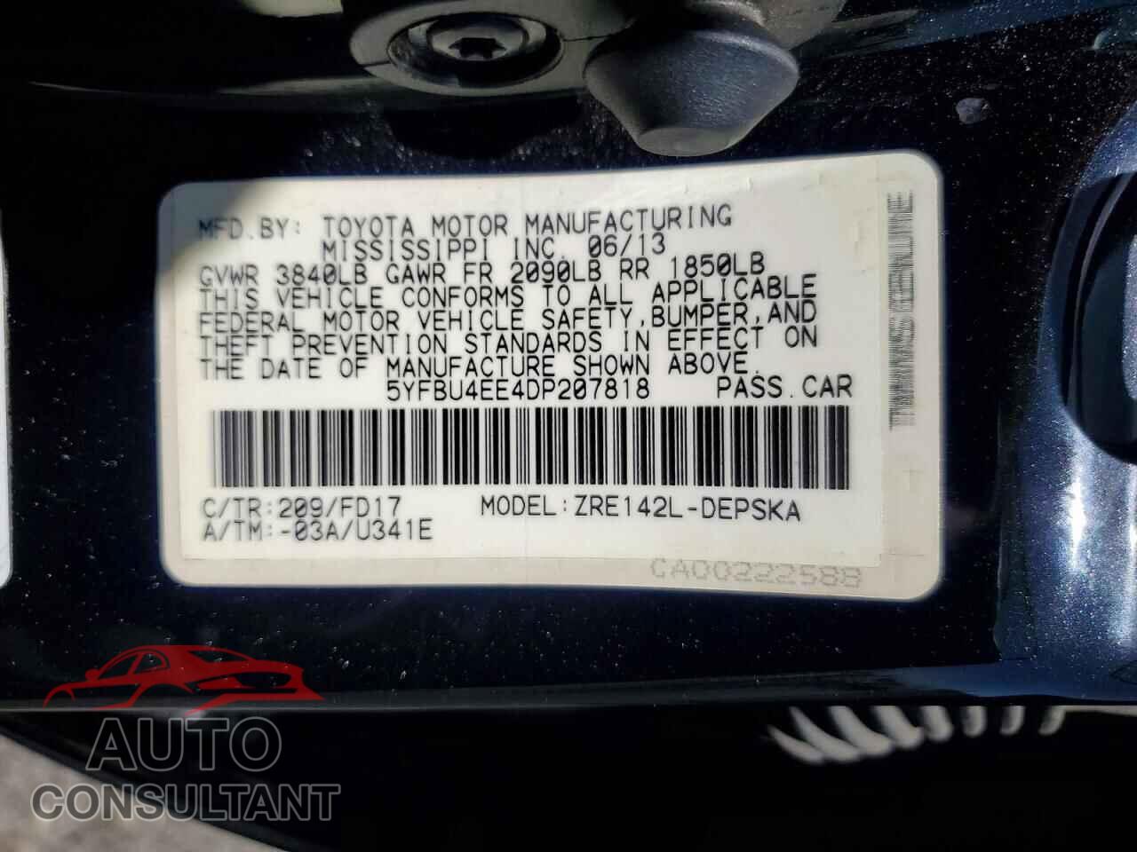 TOYOTA COROLLA 2013 - 5YFBU4EE4DP207818