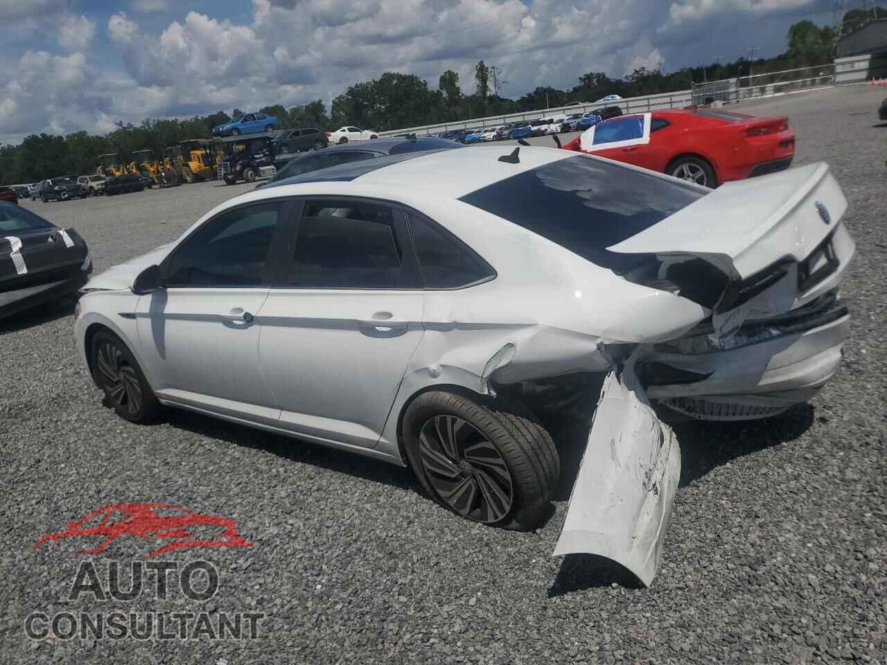 VOLKSWAGEN JETTA 2020 - 3VWEB7BU6LM010183