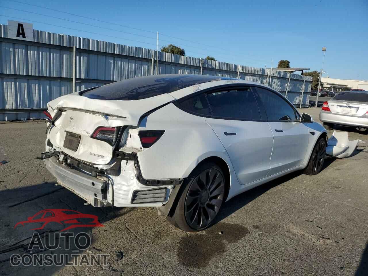 TESLA MODEL 3 2021 - 5YJ3E1EC9MF875334