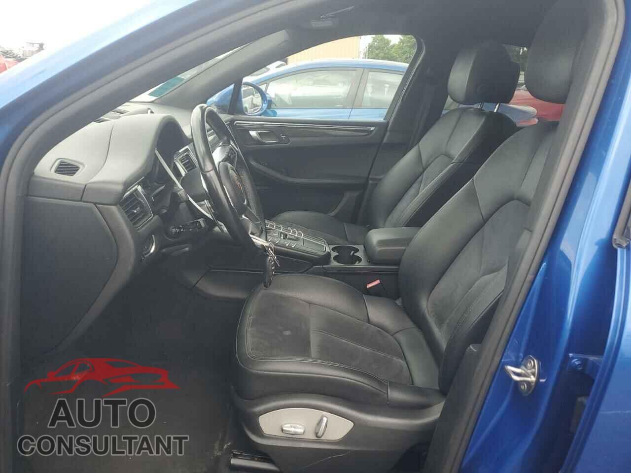 PORSCHE MACAN 2017 - WP1AA2A59HLB05751