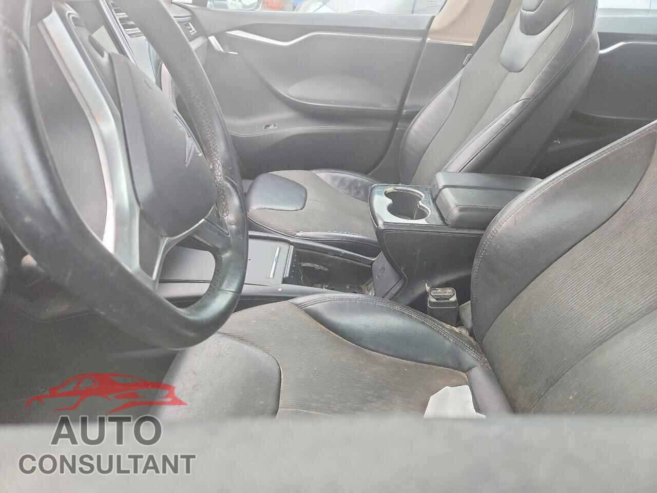 TESLA MODEL S 2013 - 5YJSA1CNXDFP28886
