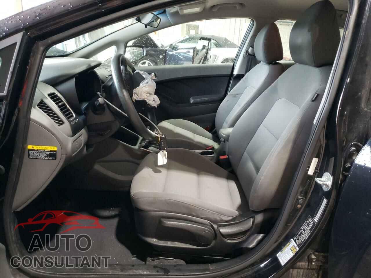 KIA FORTE 2017 - 3KPFK4A79HE127842