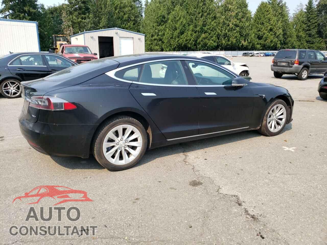 TESLA MODEL S 2018 - 5YJSA1E20JF293794
