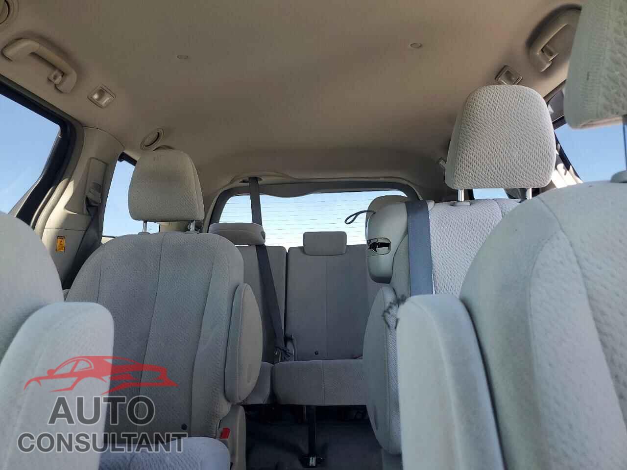 TOYOTA SIENNA 2012 - 5TDKK3DC4CS229310