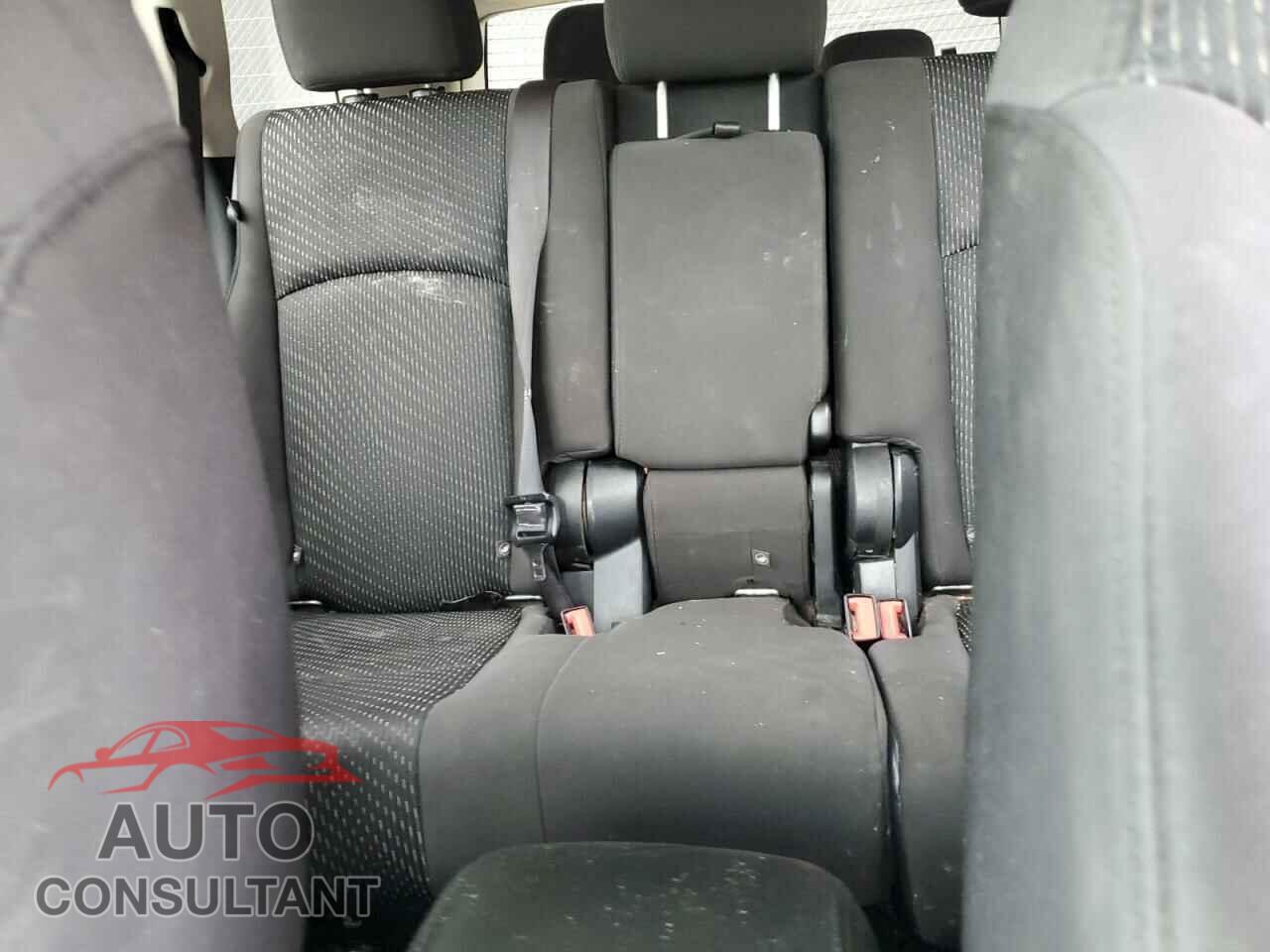 DODGE JOURNEY 2017 - 3C4PDCBG8HT523084