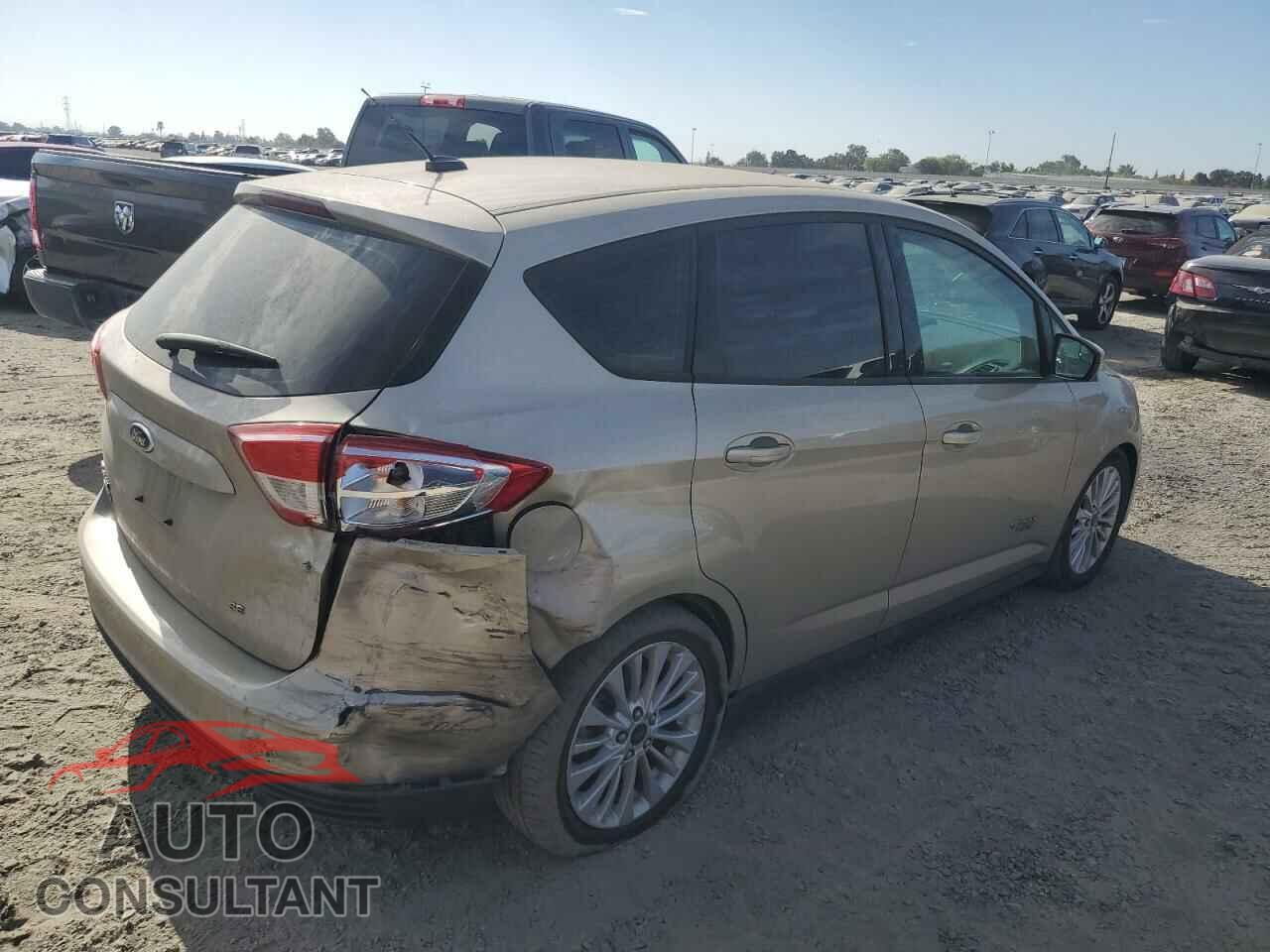 FORD CMAX 2017 - 1FADP5EU8HL118075