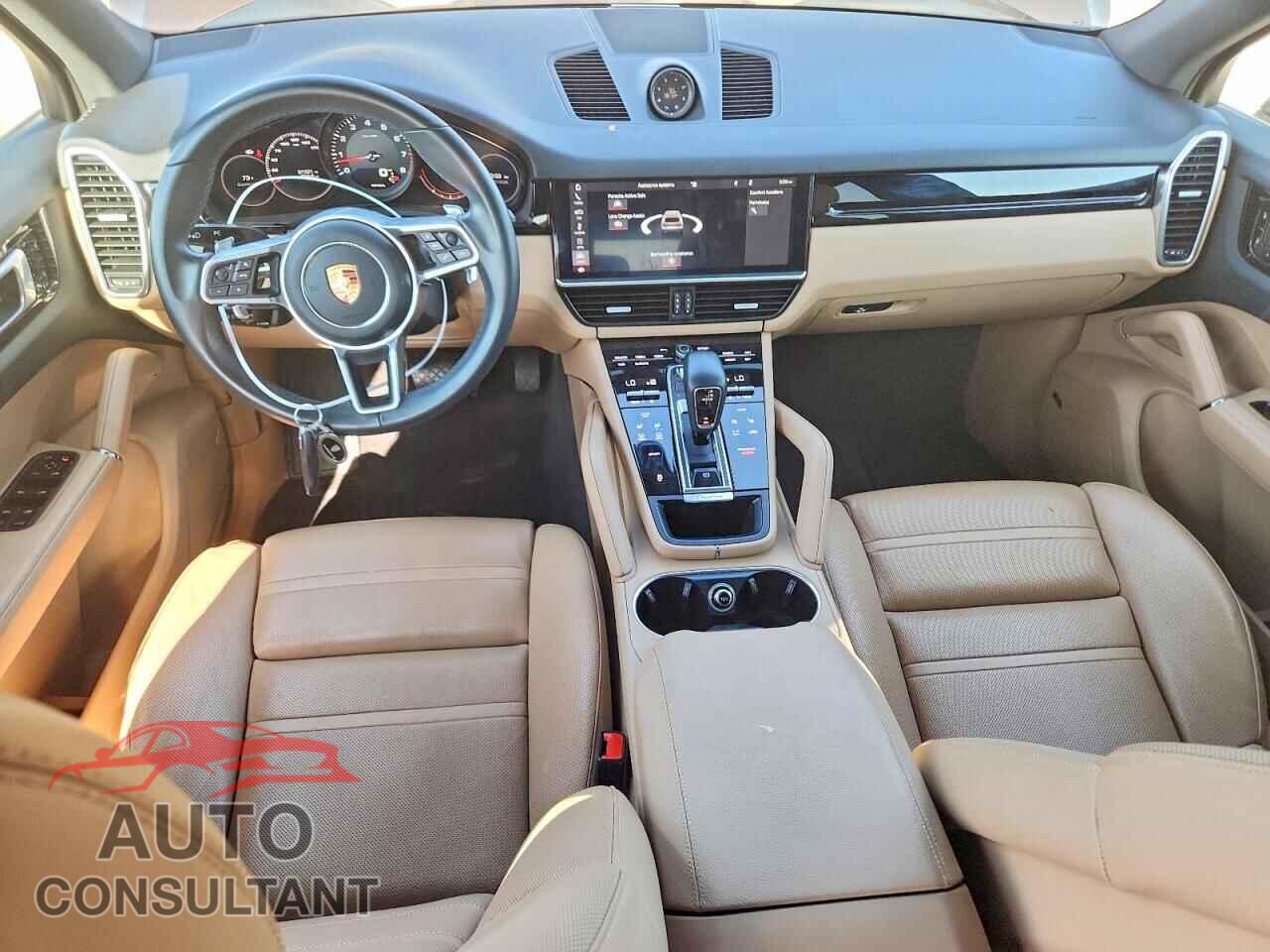 PORSCHE CAYENNE 2019 - WP1AA2AY3KDA06726