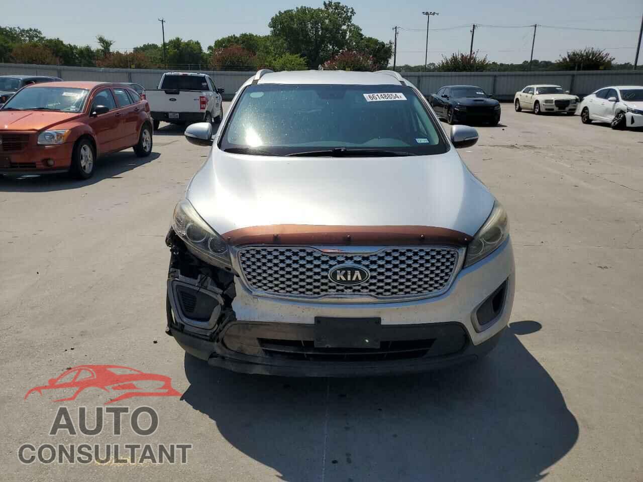 KIA SORENTO 2016 - 5XYPGDA56GG073213