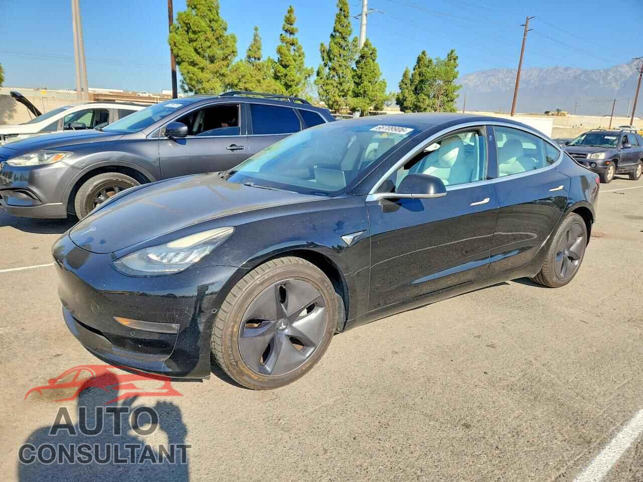 TESLA MODEL 3 2018 - 5YJ3E1EA4JF166305