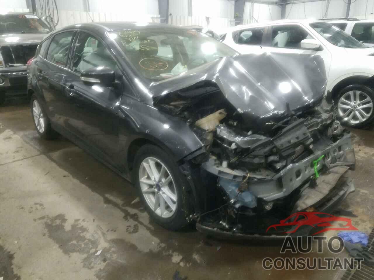 FORD FOCUS 2017 - 1FADP3K27HL267780