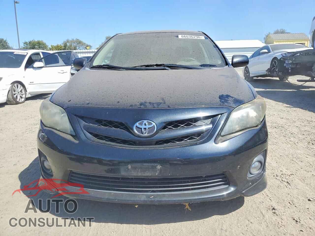 TOYOTA COROLLA 2013 - 5YFBU4EEXDP211680