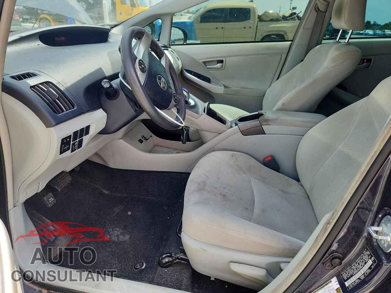 TOYOTA PRIUS 2014 - JTDKN3DU4E0368018