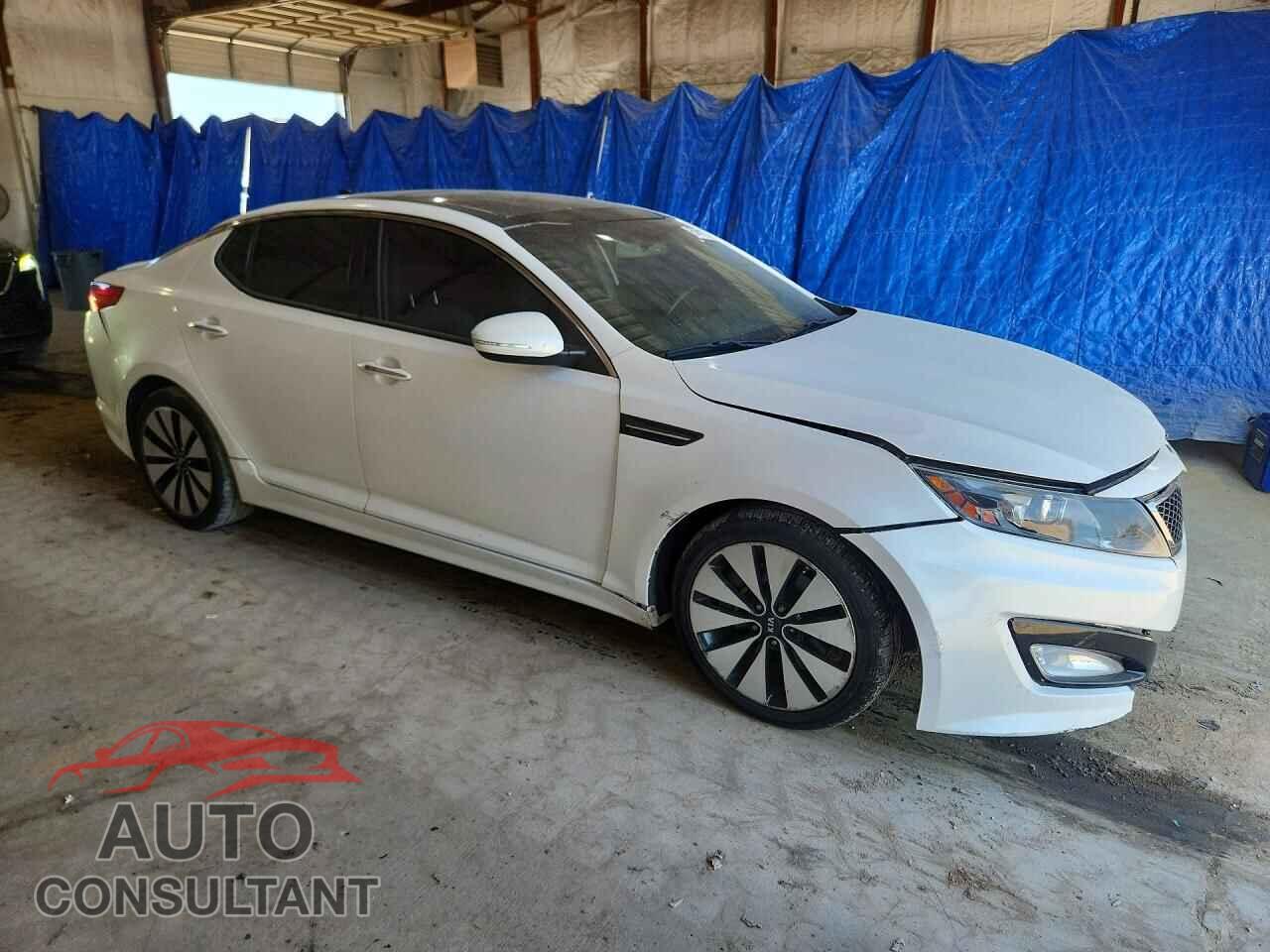 KIA OPTIMA 2011 - KNAGR4A63B5129397