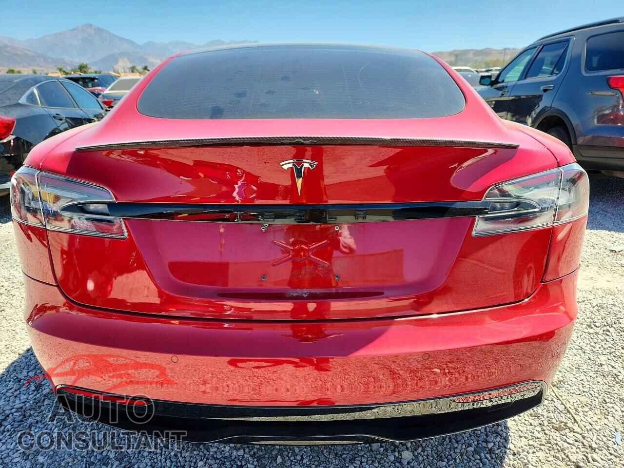 TESLA MODEL 3 2022 - 5YJSA1E53NF467499
