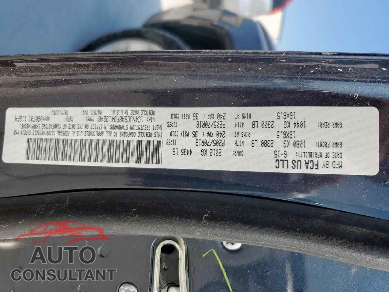 JEEP COMPASS 2015 - 1C4NJCBA8FD413246