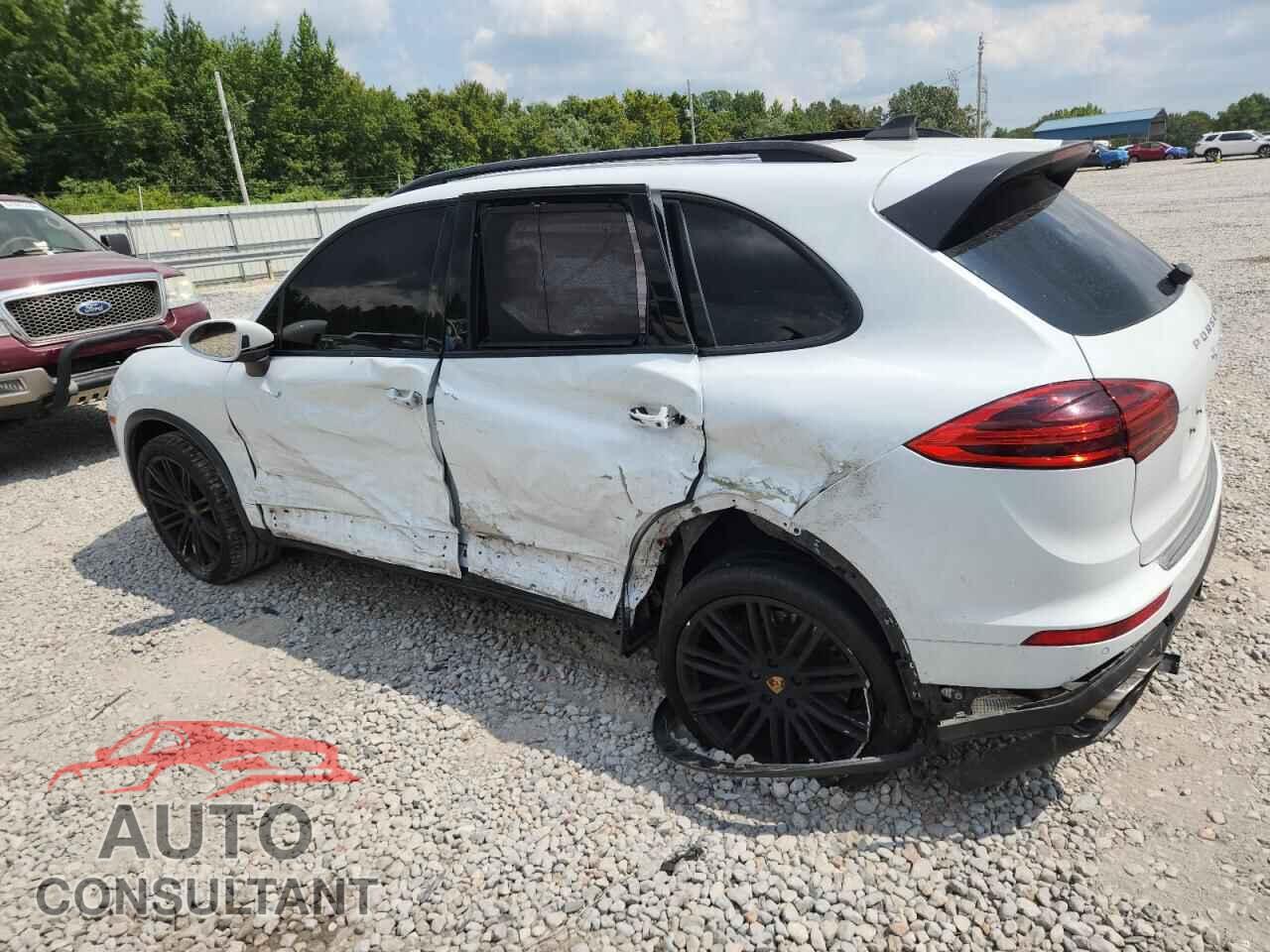 PORSCHE CAYENNE 2015 - WP1AC2A21FLA82270