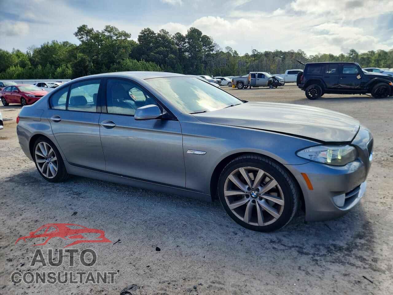 BMW 5 SERIES 2011 - WBAFR7C57BC606085