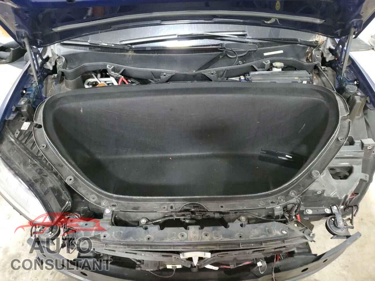 TESLA MODEL X 2018 - 5YJXCAE20JF136573