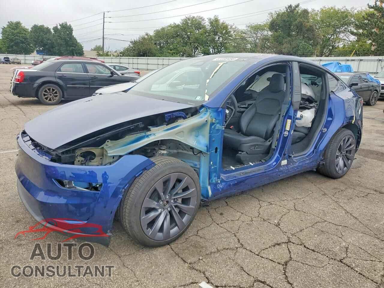 TESLA MODEL Y 2026 - 7SAYGDEE7TF600050