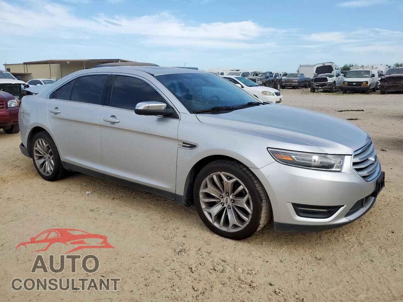 FORD TAURUS 2017 - 1FAHP2F88HG104199