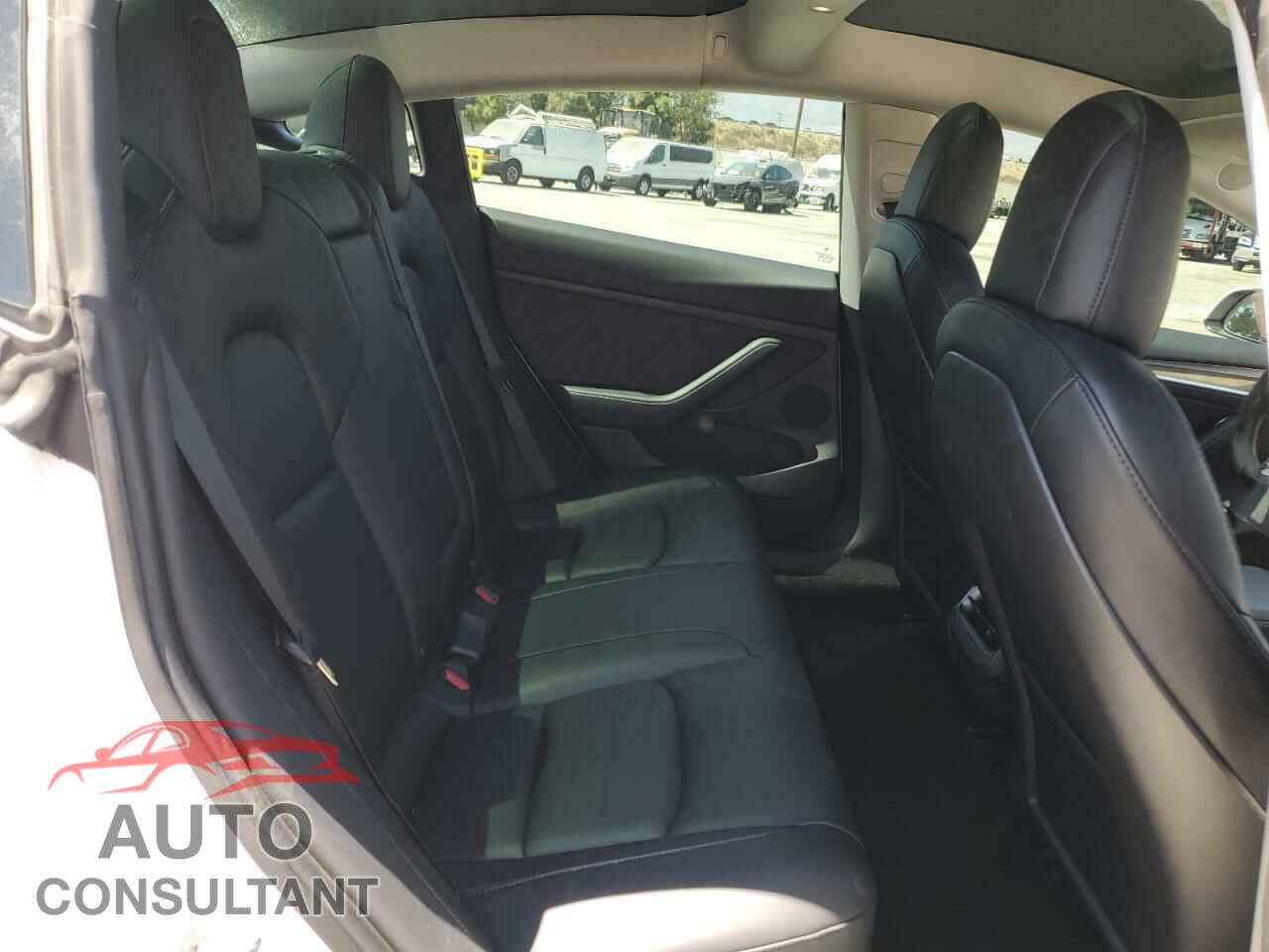 TESLA MODEL 3 2022 - 5YJ3E1EA9NF243532