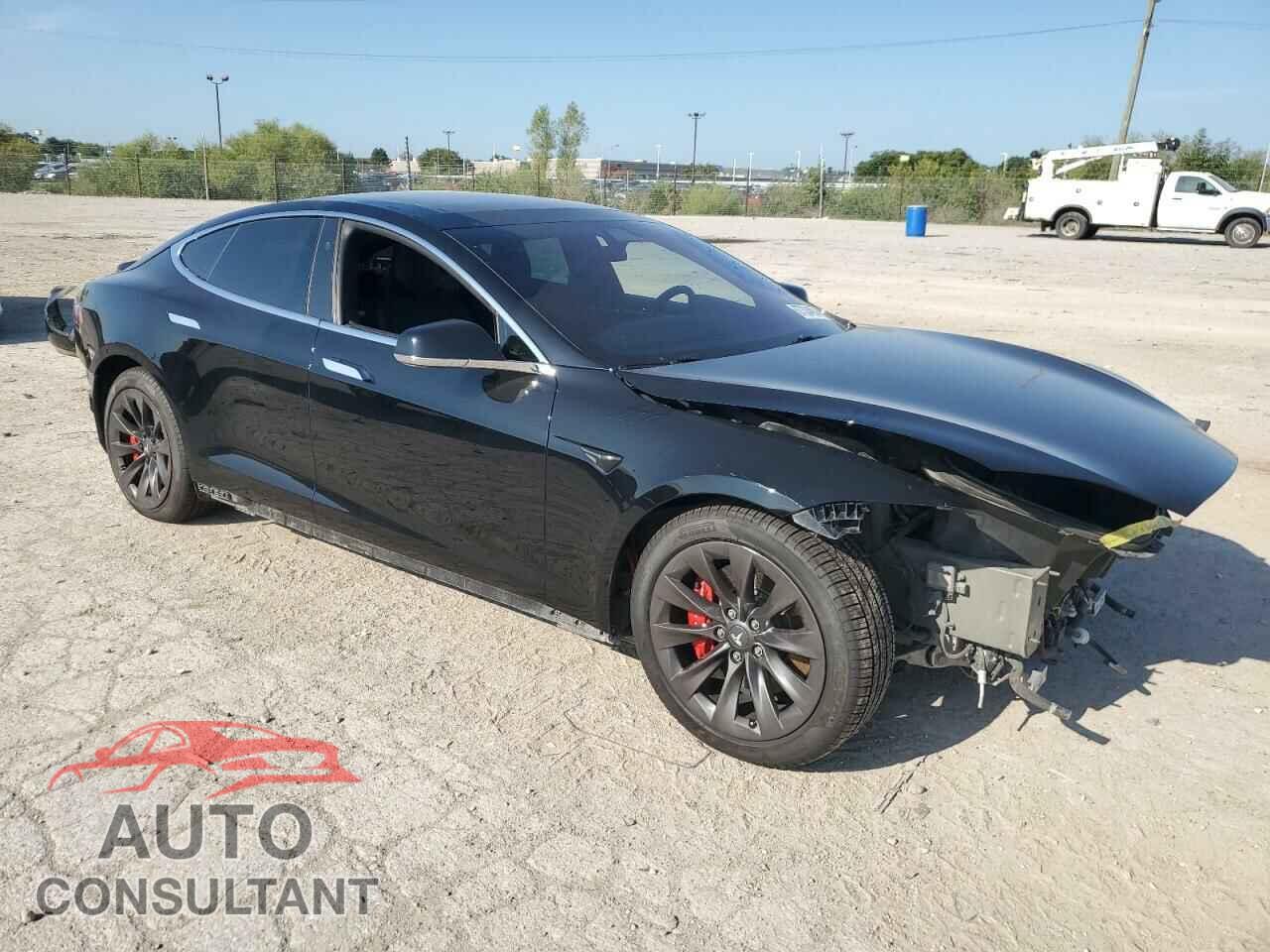 TESLA MODEL S 2018 - 5YJSA1E43JF243697