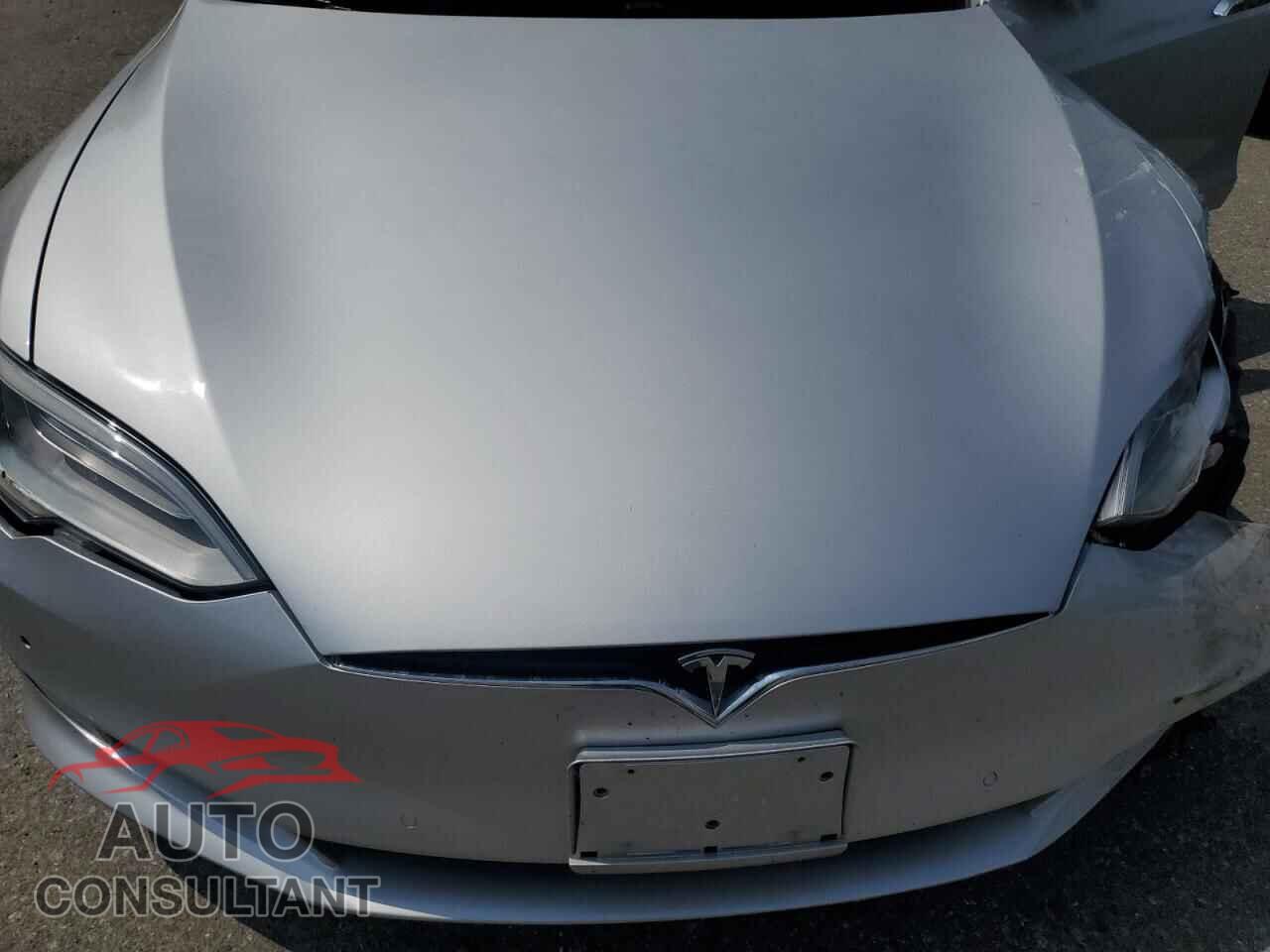 TESLA MODEL S 2017 - 5YJSA1E24HF228943