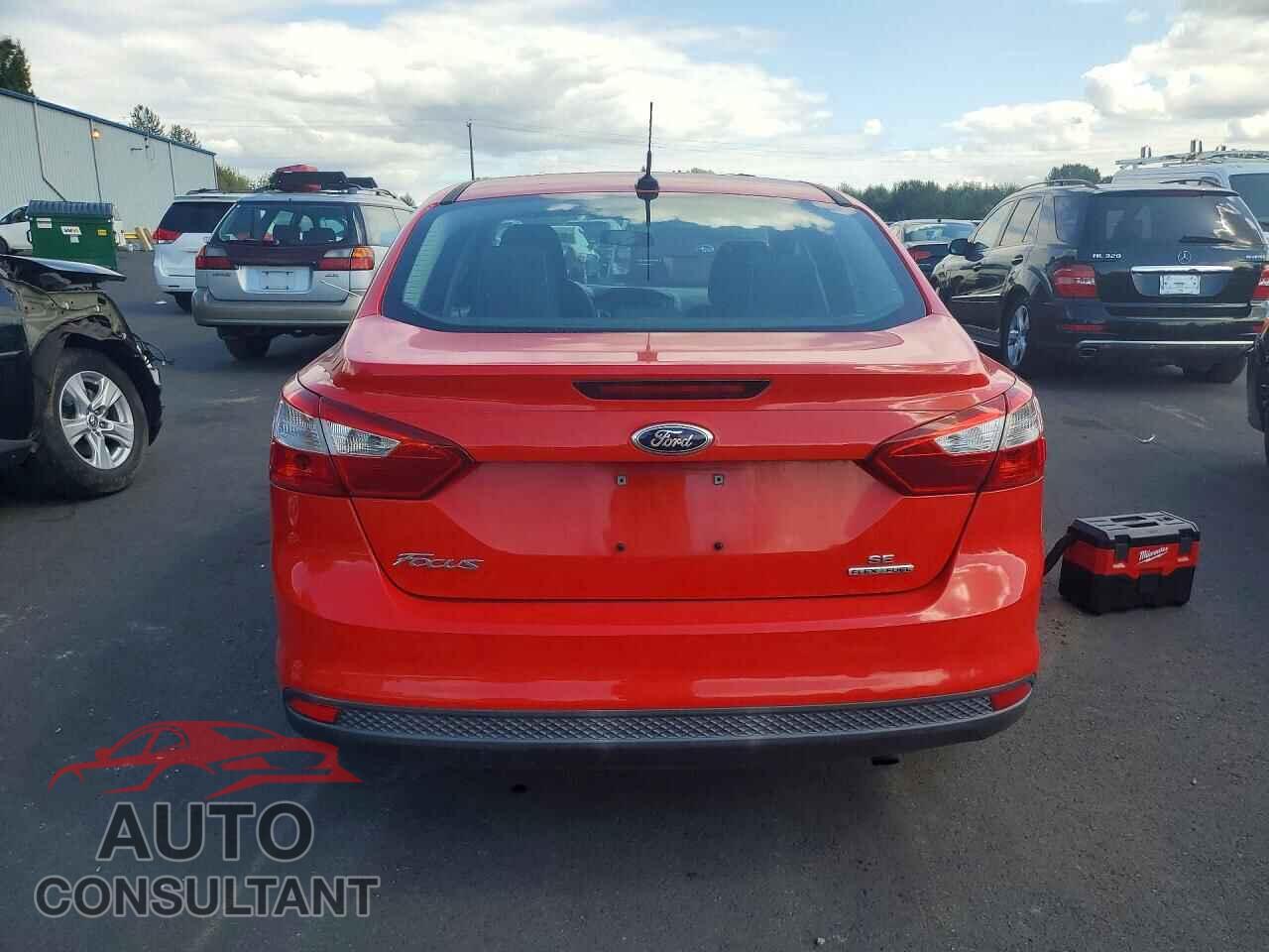 FORD FOCUS 2014 - 1FADP3F26EL322189
