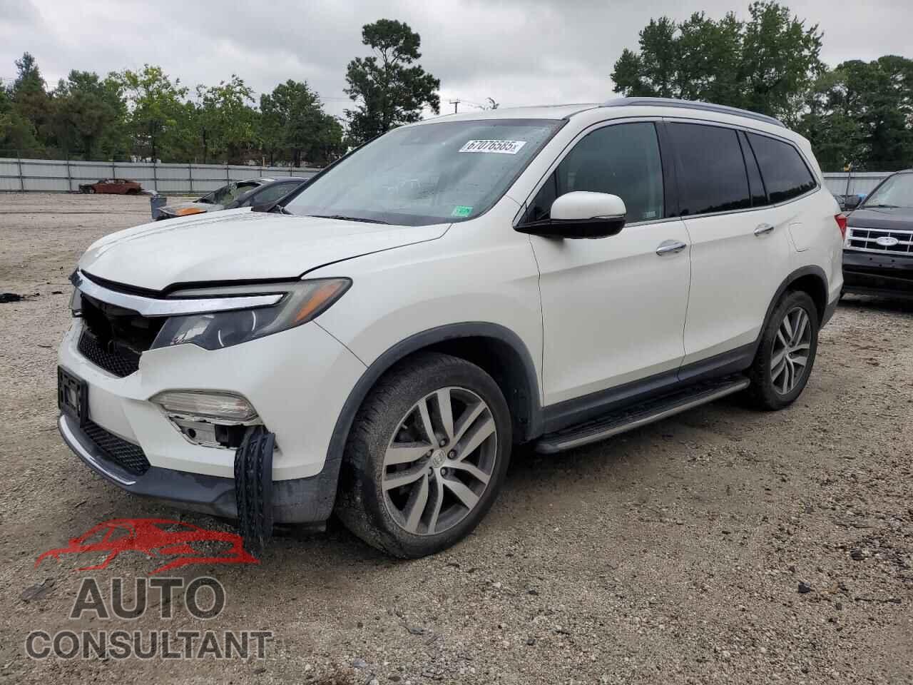 HONDA PILOT 2017 - 5FNYF6H04HB098309