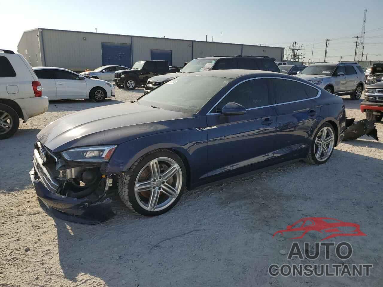 AUDI A5 2018 - WAUFNCF52JA058281