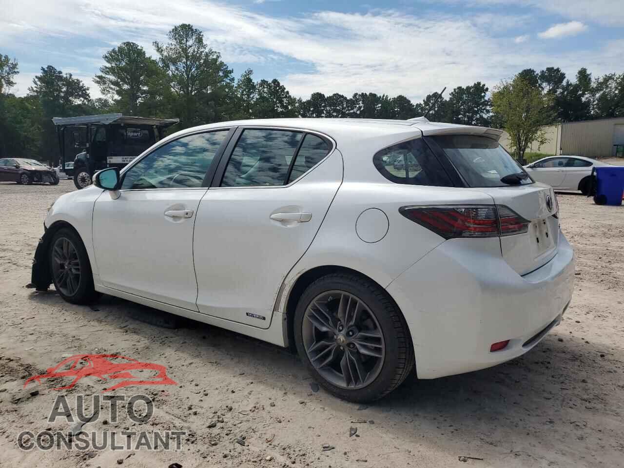 LEXUS CT 200 2011 - JTHKD5BH3B2003042