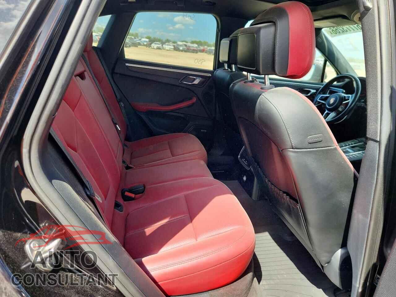 PORSCHE MACAN 2017 - WP1AG2A52HLB51694
