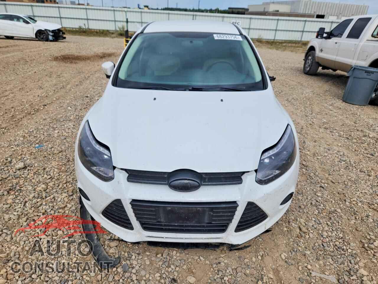 FORD FOCUS 2014 - 1FADP3K29EL455602