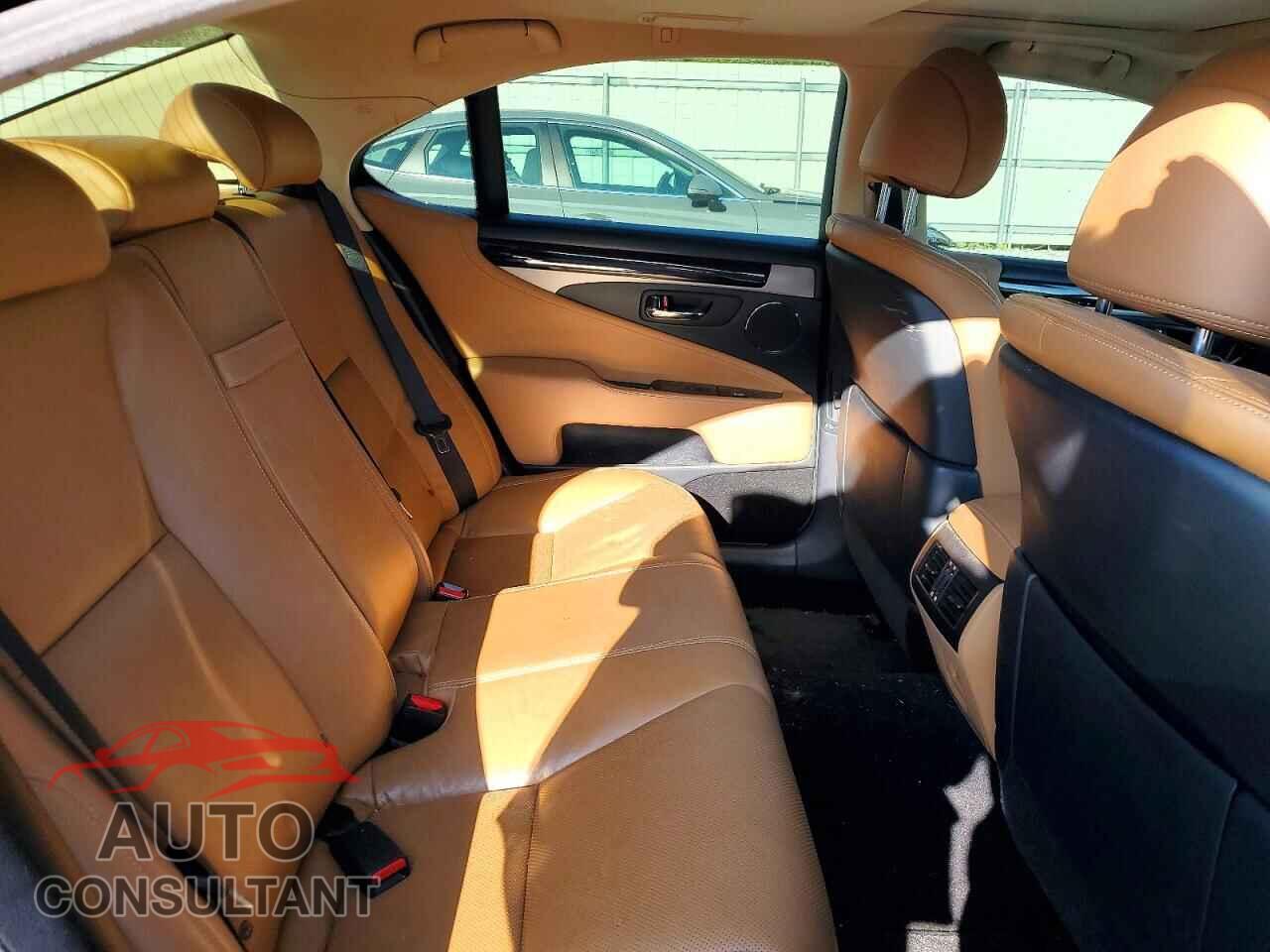 LEXUS LS460 2014 - JTHBL5EF9E5132290