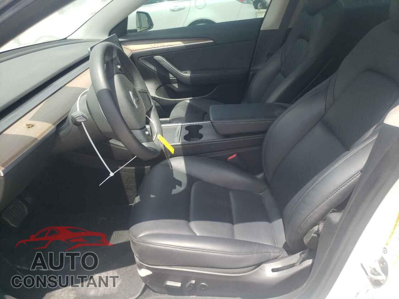 TESLA MODEL 3 2022 - 5YJ3E1EB2NF130210