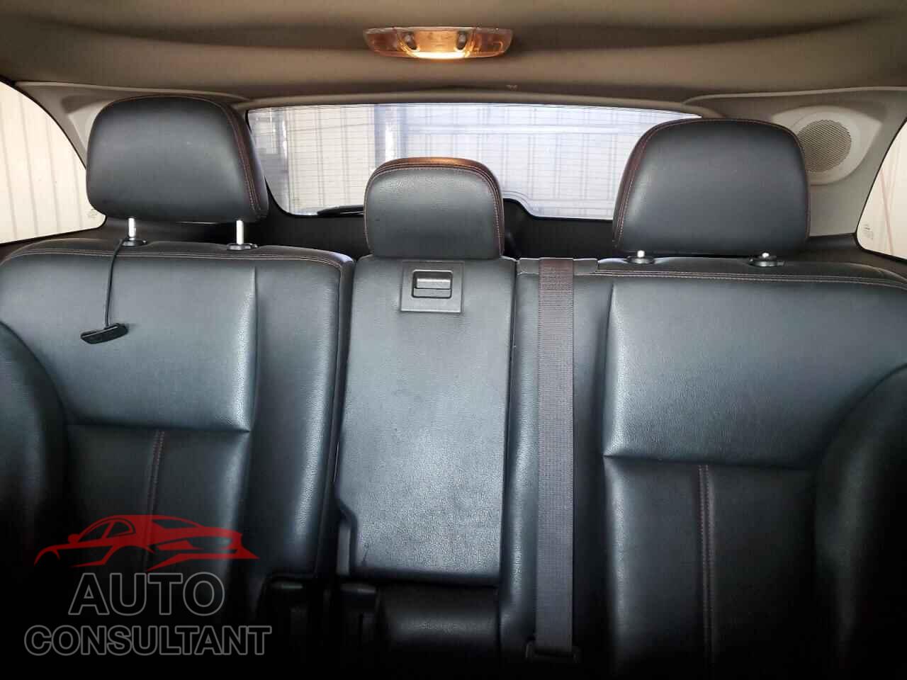 FORD EDGE 2011 - 2FMDK3KC3BBB02510