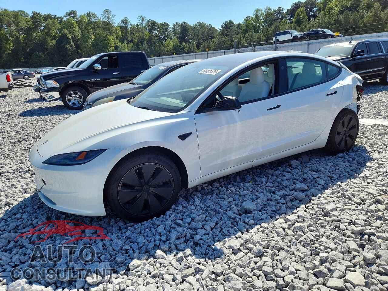 TESLA MODEL 3 2024 - 5YJ3E1EA3RF867400