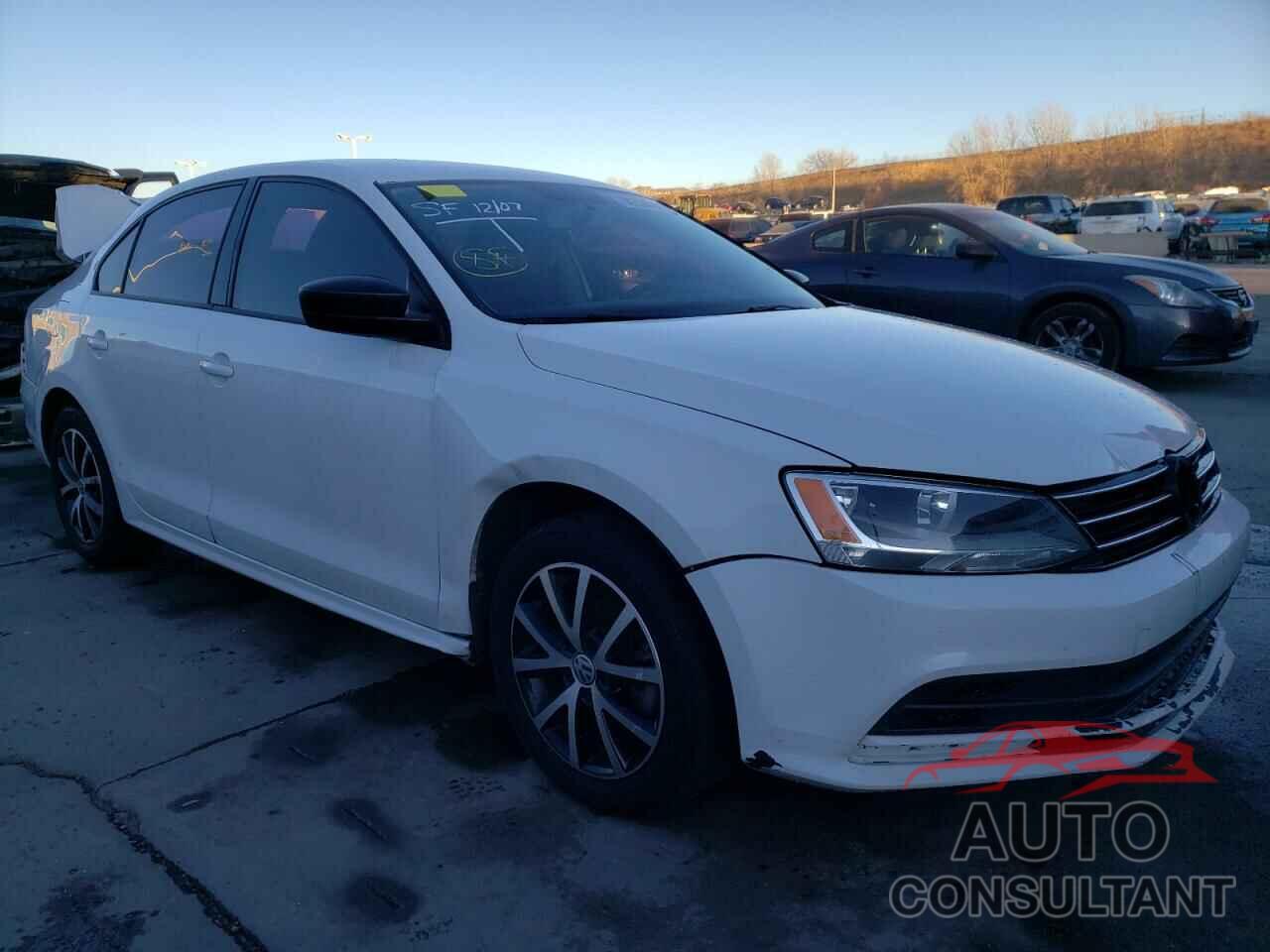 VOLKSWAGEN JETTA 2016 - 3VWD67AJ4GM313783