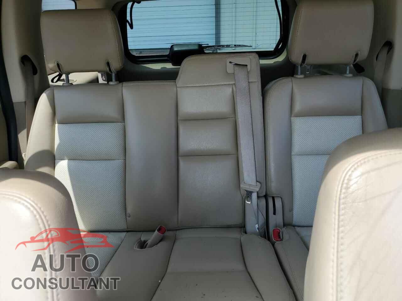 FORD EXPLORER 2010 - 1FMEU7FE2AUA03672