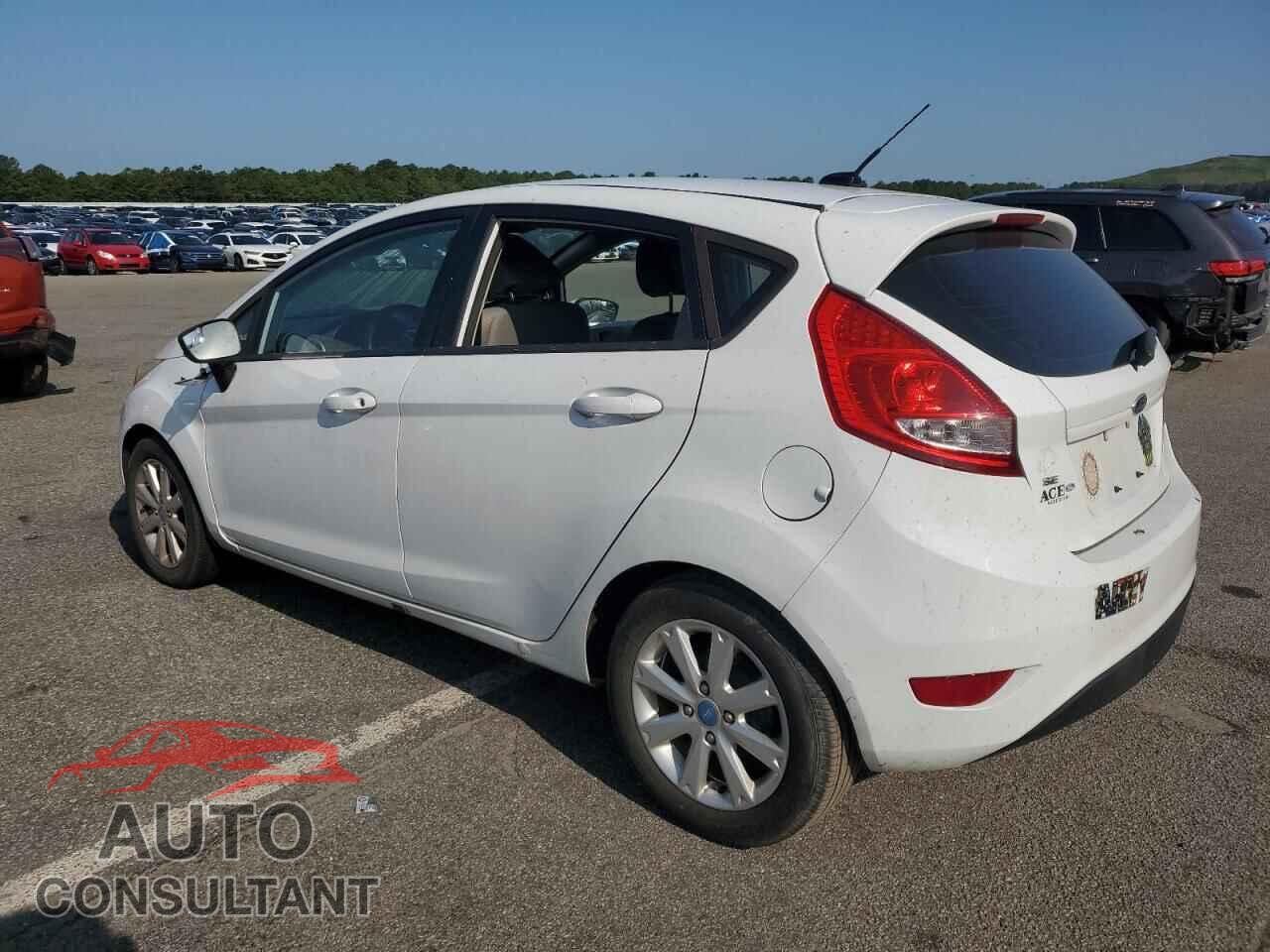 FORD FIESTA 2013 - 3FADP4EJ4DM161580