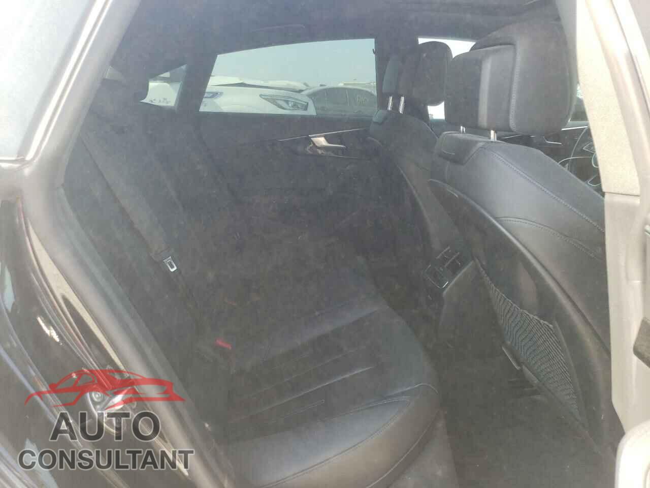 AUDI A5 2019 - WAUFNCF58KA036352