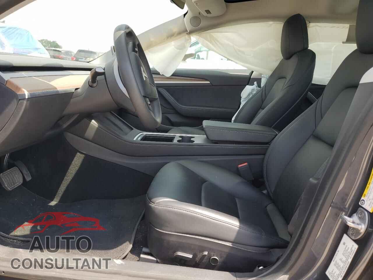 TESLA MODEL 3 2022 - 5YJ3E1EB2NF120325