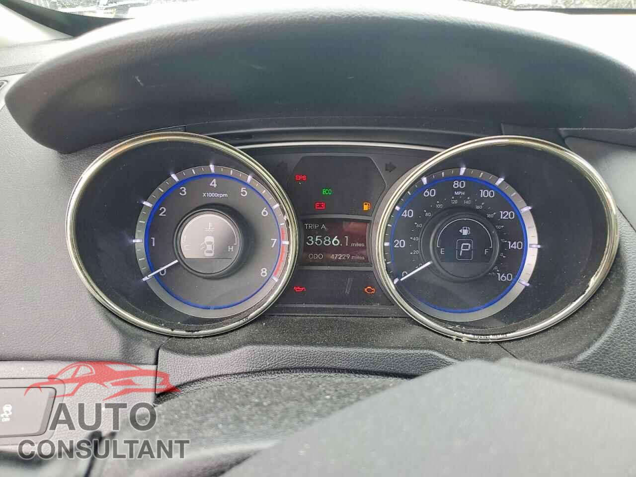 HYUNDAI SONATA 2013 - 5NPEB4AC5DH618603