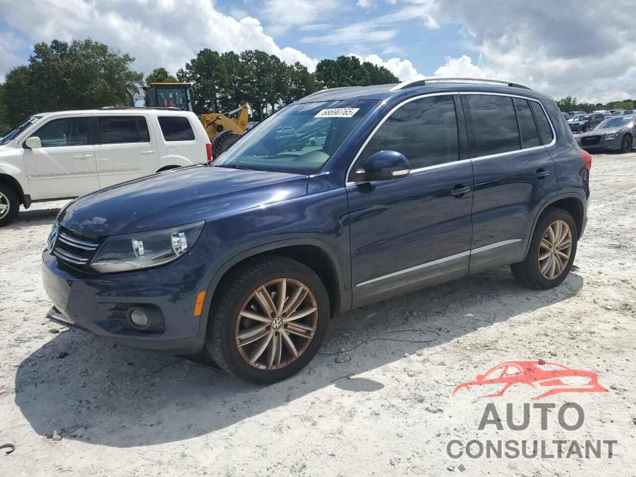 VOLKSWAGEN TIGUAN 2013 - WVGAV3AX1DW623368