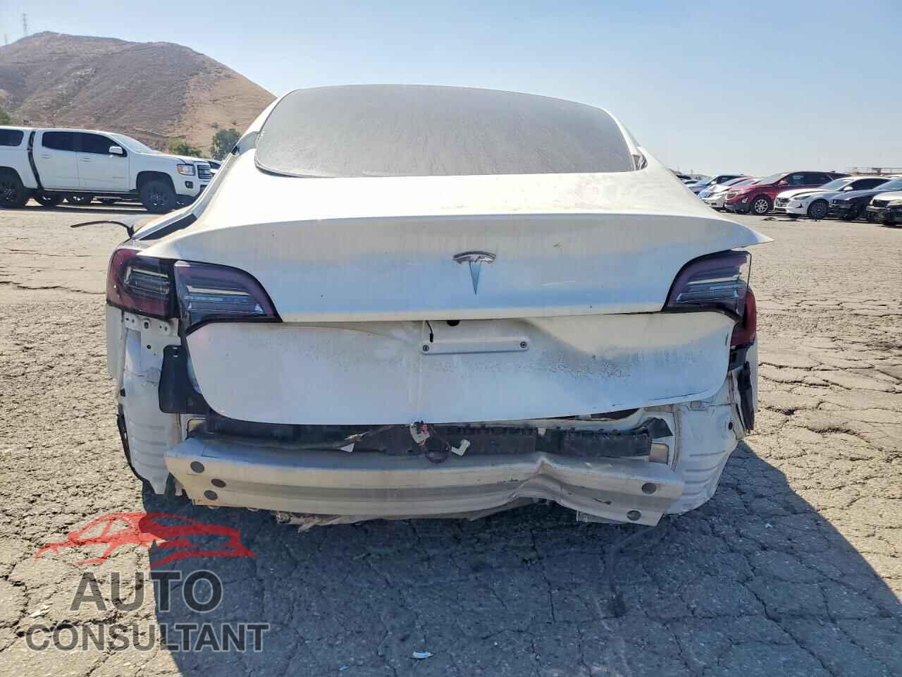 TESLA MODEL 3 2022 - 5YJ3E1EA0NF251681