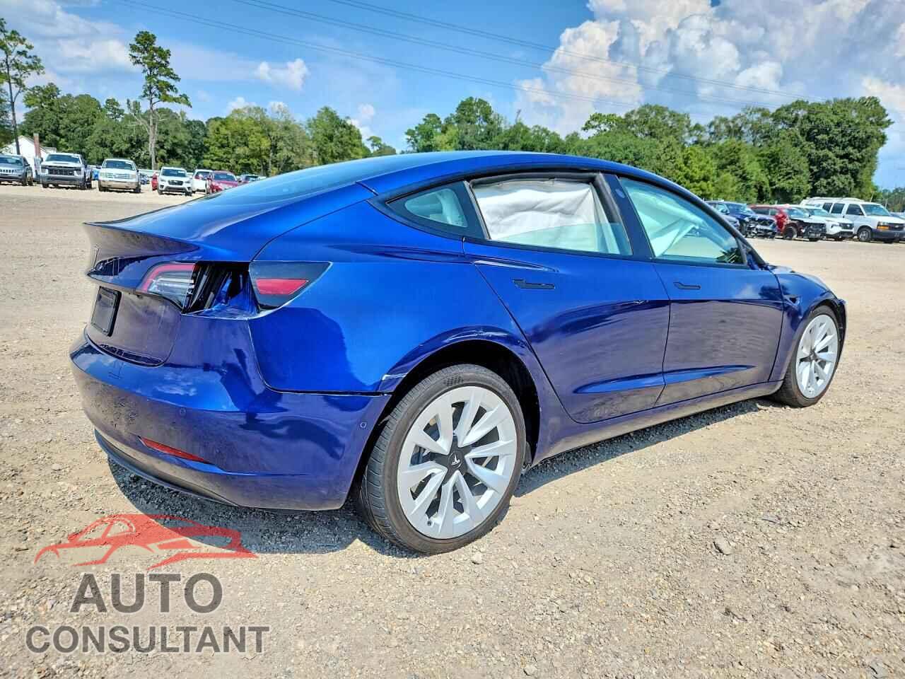 TESLA MODEL 3 2022 - 5YJ3E1EA6NF285561